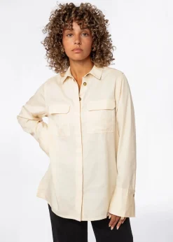 Beige skjorta i tencel