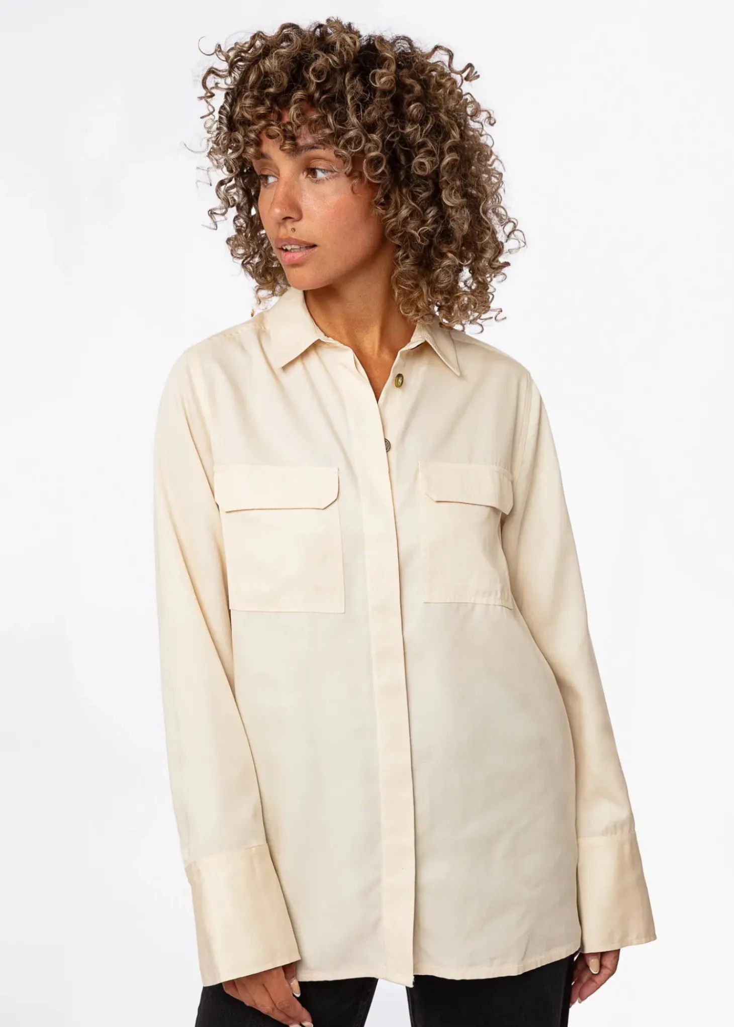 Beige skjorta i tencel
