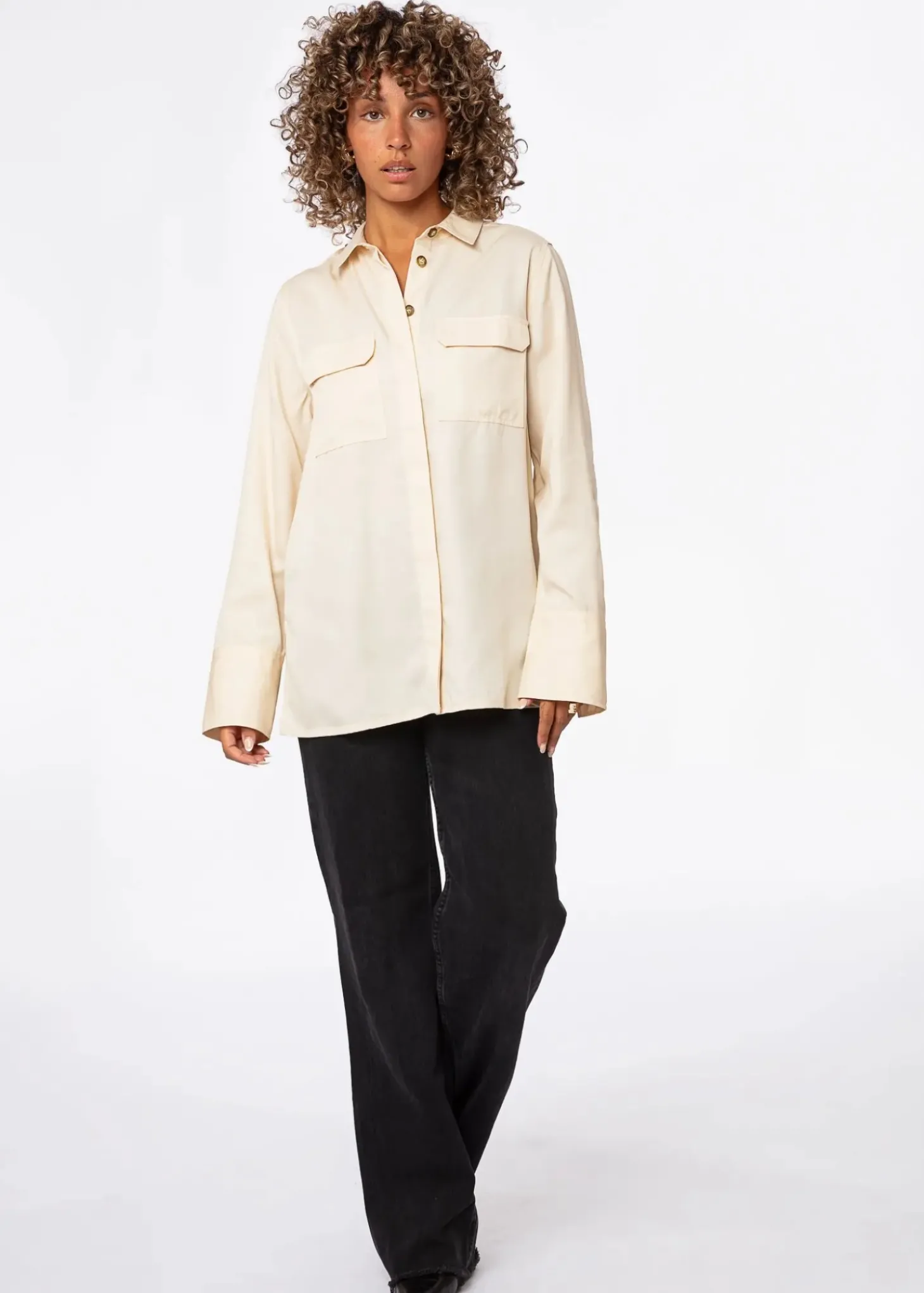 Beige skjorta i tencel