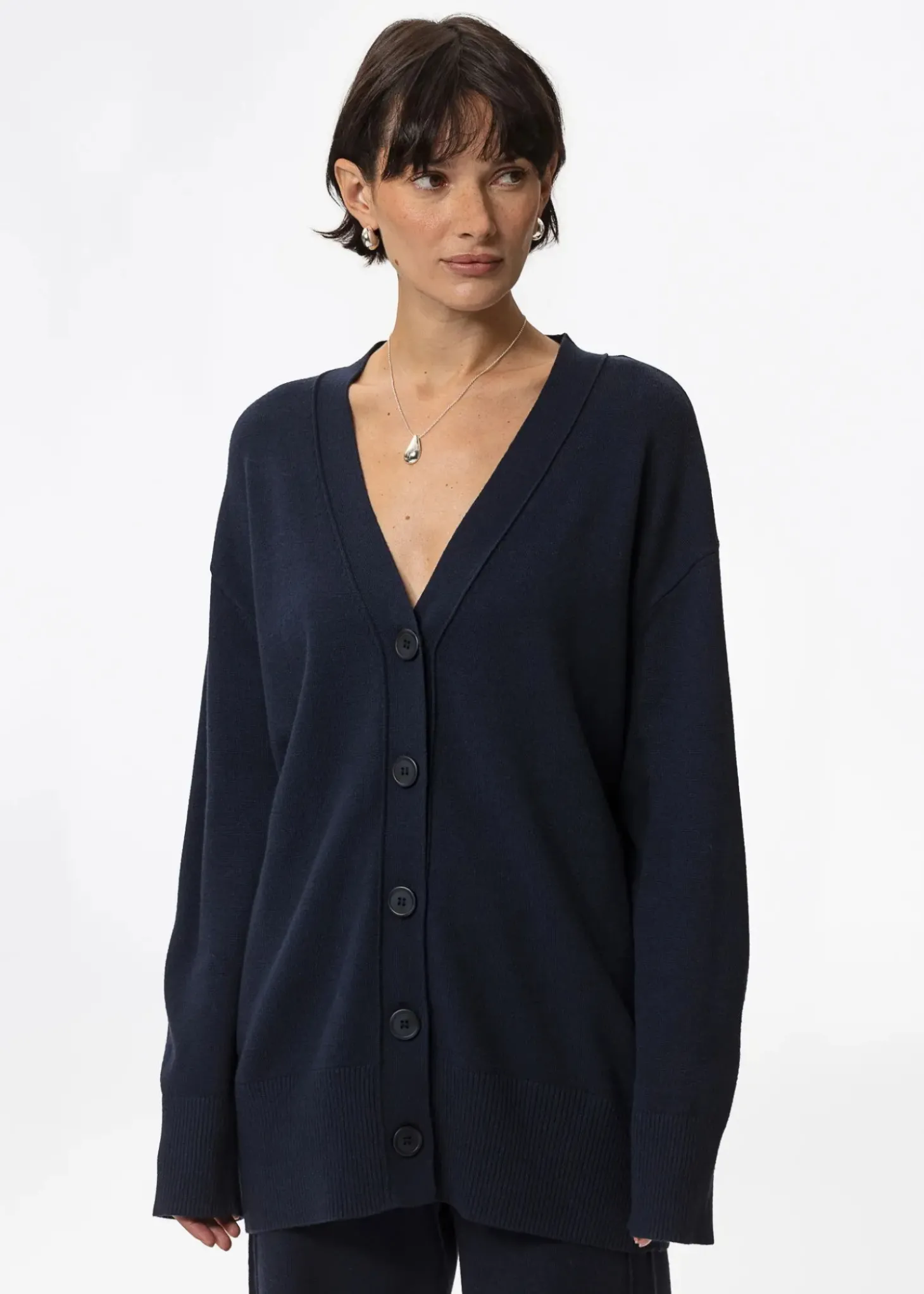 Blå finstickad cardigan