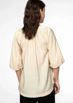 Blus med puffärm