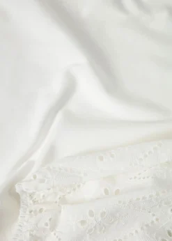 Bomullsblus med broderade ärmar
