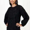 Broderad blus
