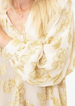 Broderad blus med puffärmar