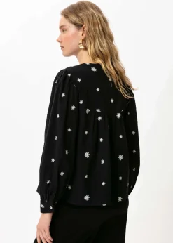 Broderad bomullsblus