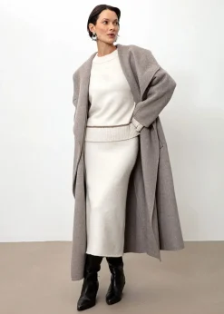 Dubbelvävd grå/beige ullkappa i omlottmodell