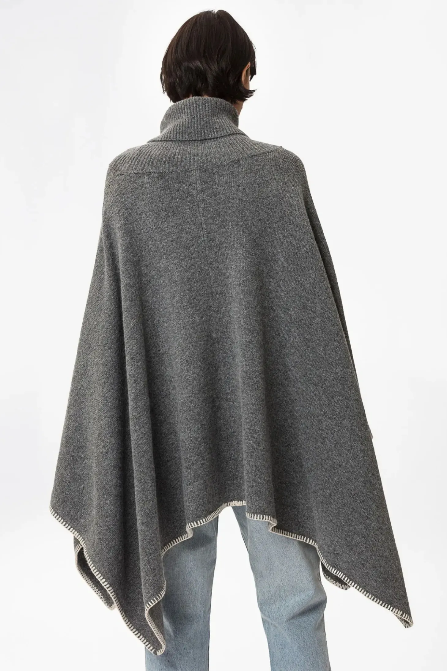 Grå poncho