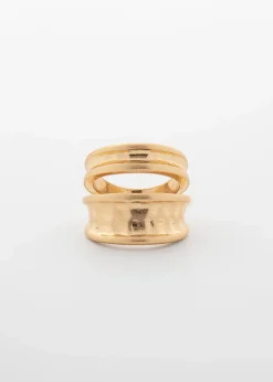 Guldfärgad ring