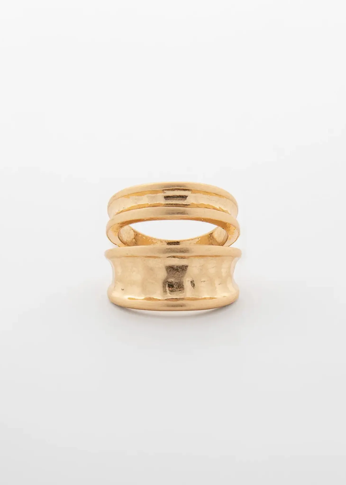 Guldfärgad ring