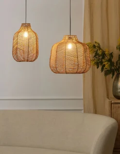 Lampskärm i rotting