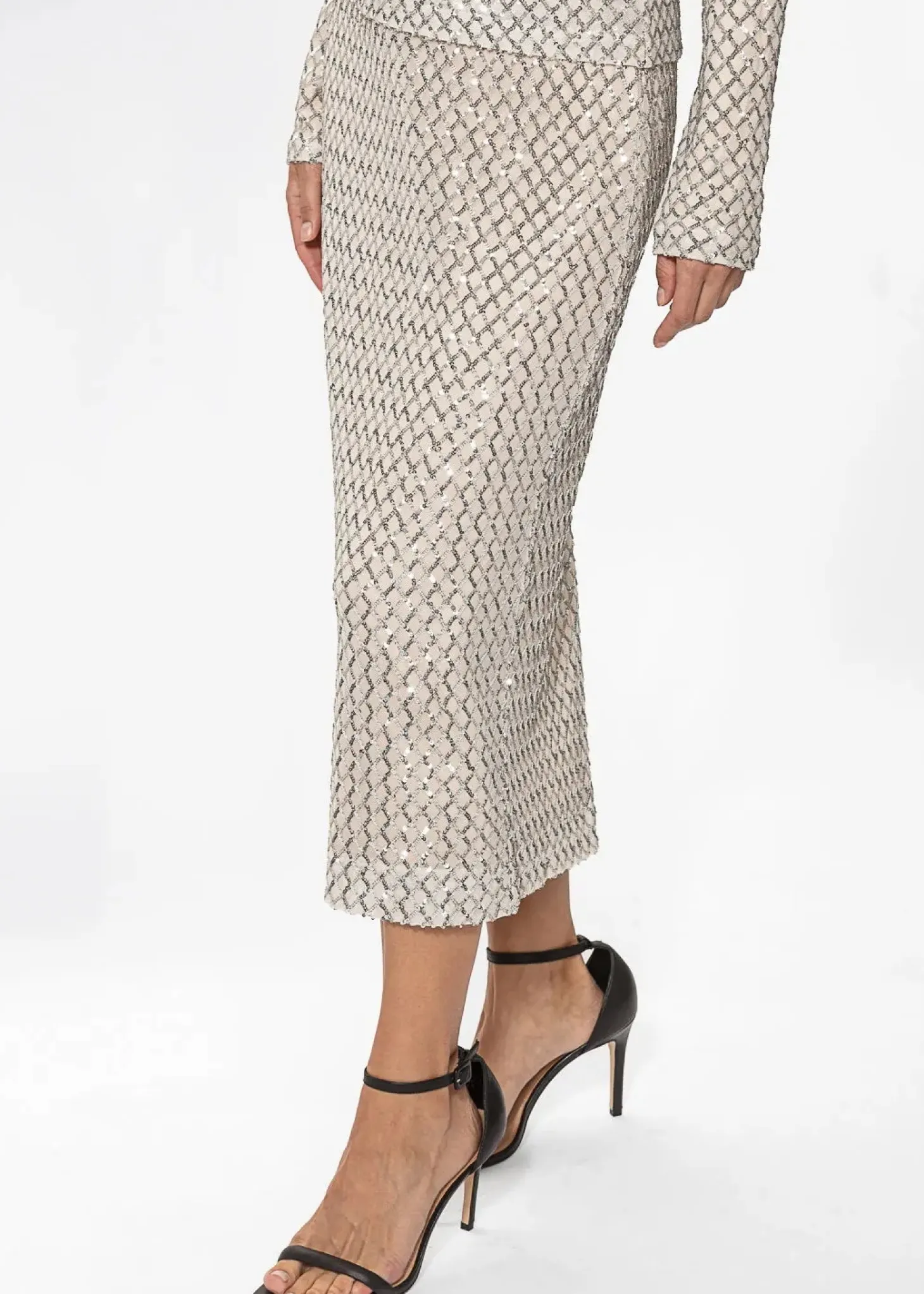 Lång paljettkjol