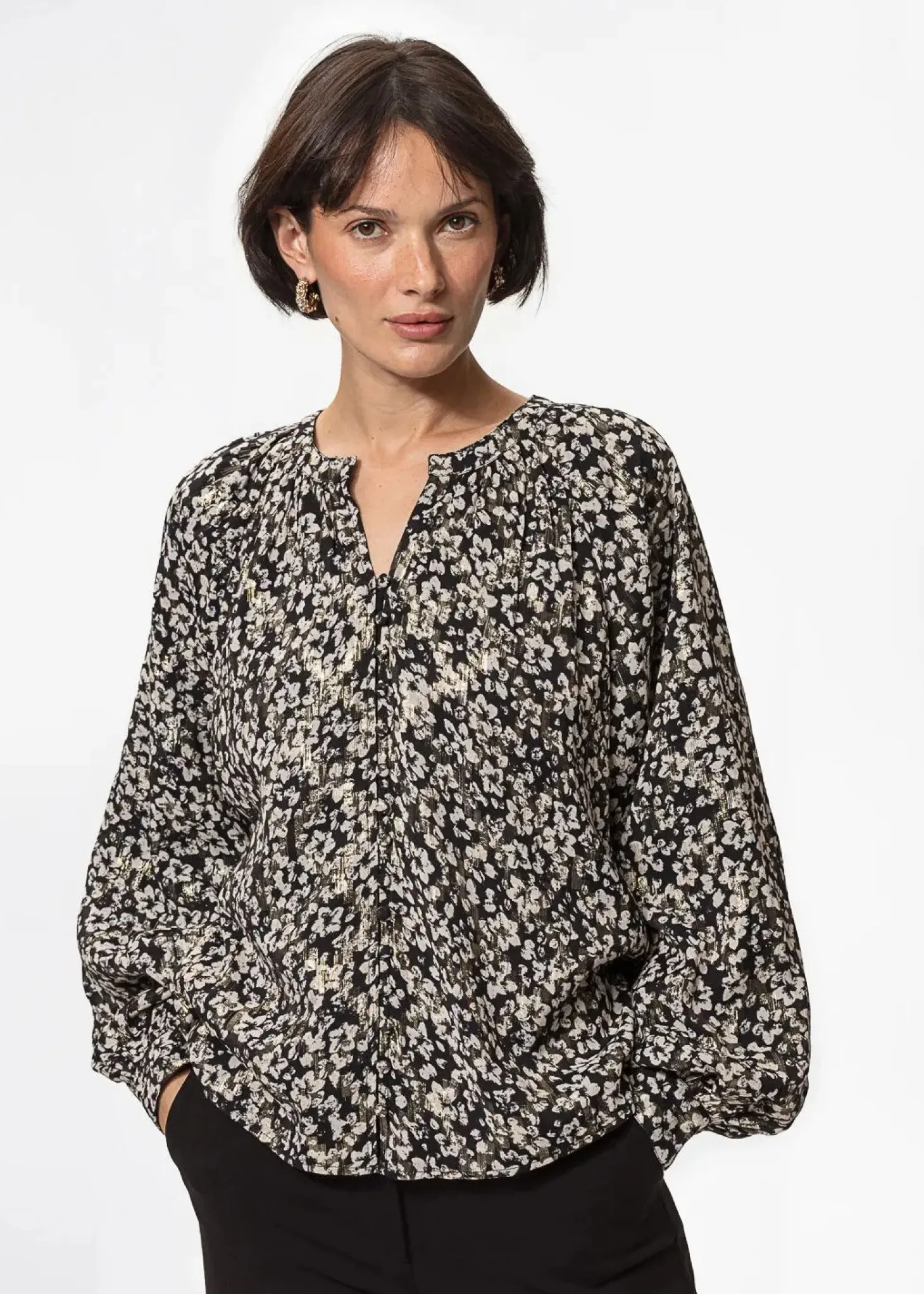 Mönstrad blus