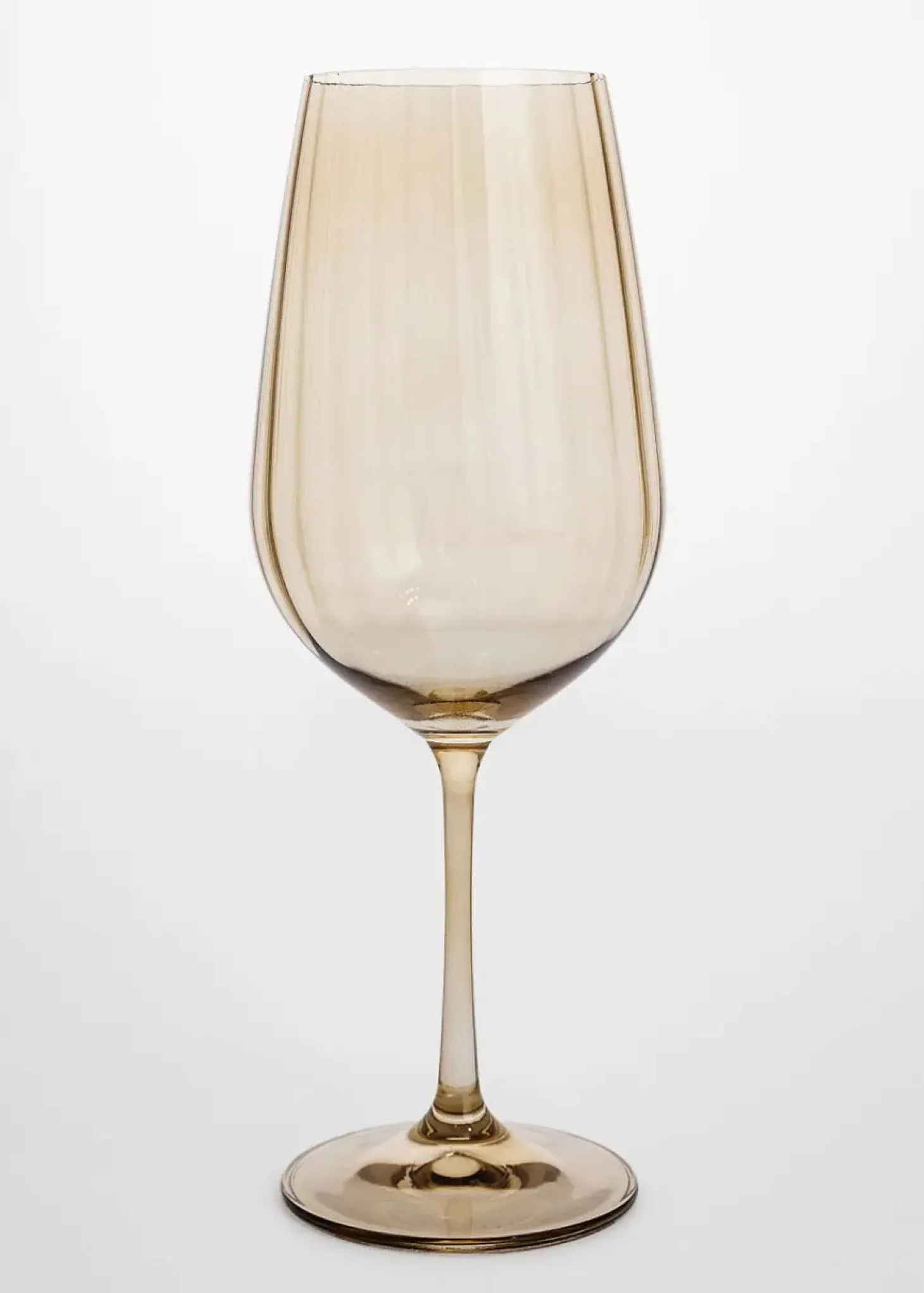 Räfflat rödvinsglas