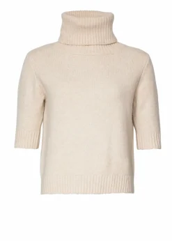 Stickad beige polotröja