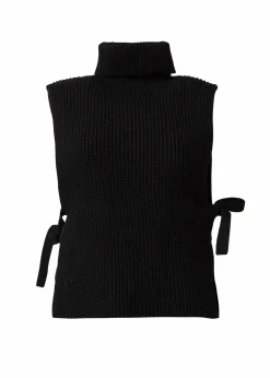 Stickad väst