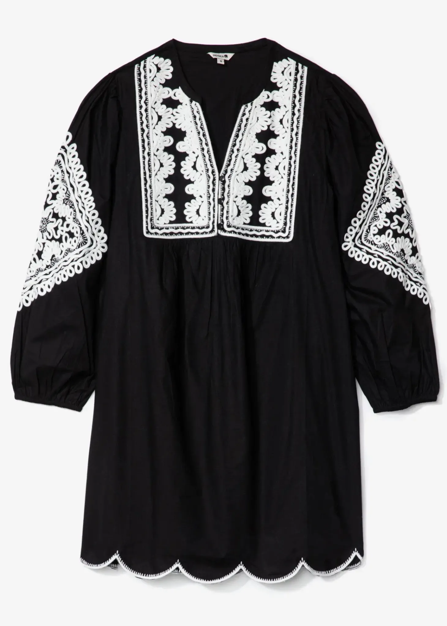 Svart broderad poplinklänning