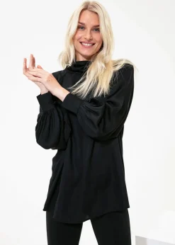 Svart långärmad blus
